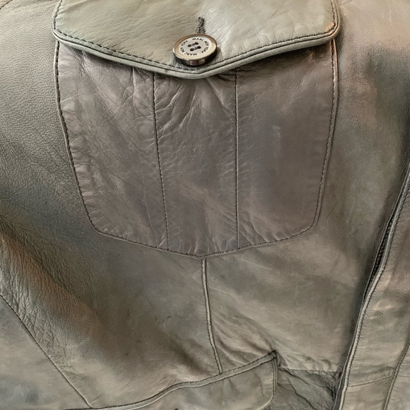 Leather jacket - Picture 5 of 10